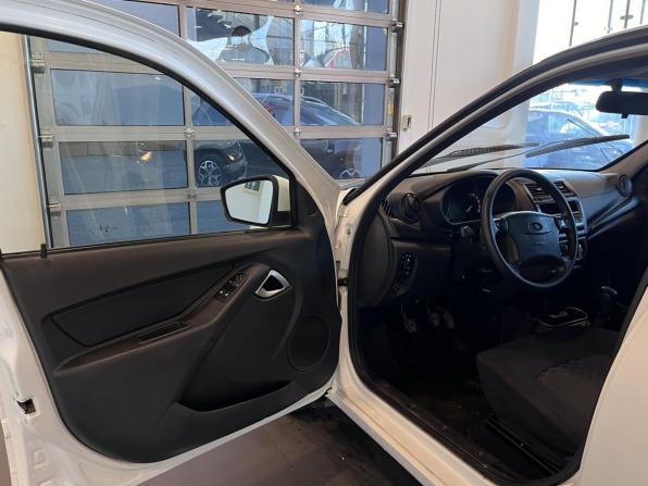 Lada (ВАЗ) Granta I Рестайлинг с пробегом 2022 года, цена 549 000 рублей, 157149 км, лифтбек, Автокод Объявления