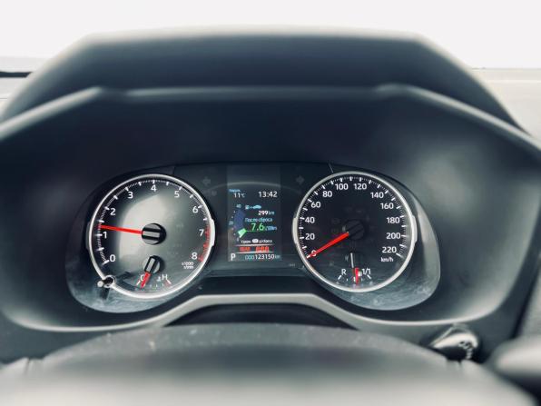 Toyota RAV4 V (XA50) с пробегом 2019 года, цена 2 720 000 рублей, 123200 км, внедорожник, Автокод Объявления