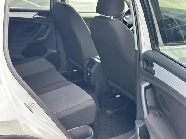 Volkswagen Tiguan II Рестайлинг с пробегом 2021 года, цена 2 380 000 рублей, 141039 км, внедорожник, Автокод Объявления