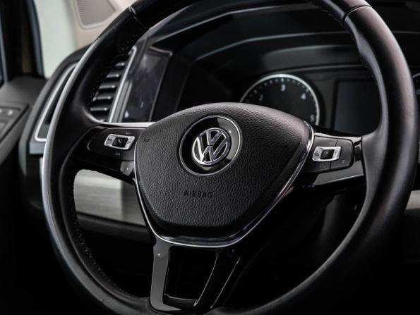 Volkswagen Caravelle T6 с пробегом 2019 года, цена 3 249 000 рублей, 133991 км, минивэн, Автокод Объявления