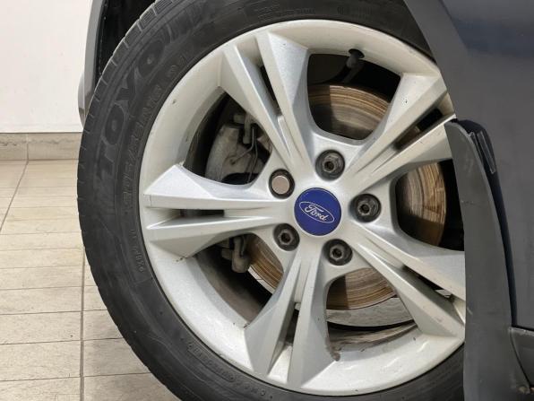 Ford Focus III с пробегом 2013 года, цена 549 000 рублей, 264000 км, седан, Автокод Объявления