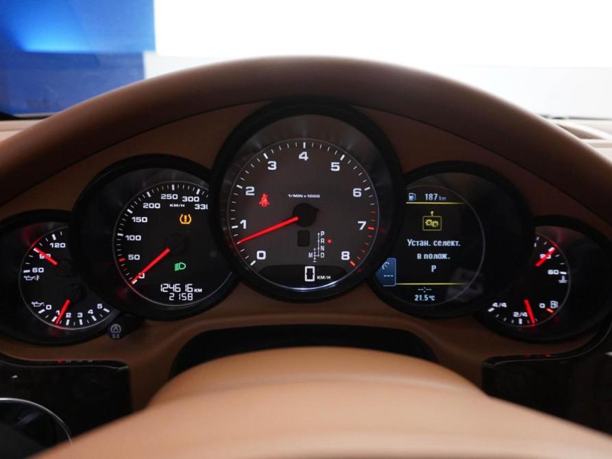 Porsche Panamera I Москва  - изображение 19