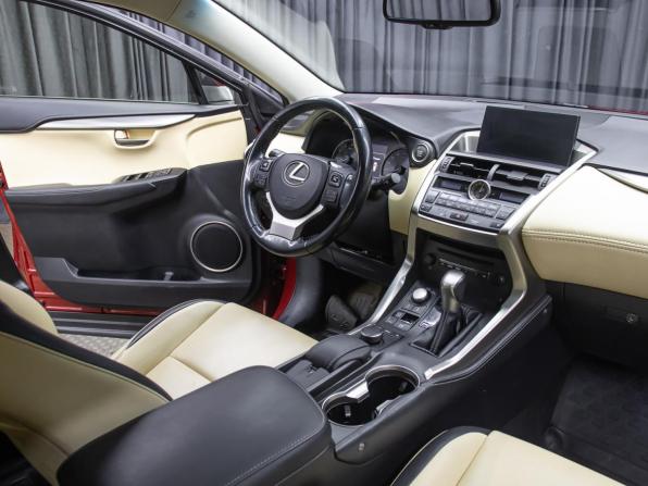 Lexus NX I с пробегом 2015 года, цена 2 549 000 рублей, 113991 км, внедорожник, Автокод Объявления