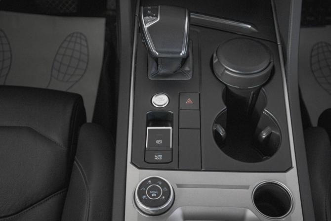 Volkswagen Touareg III с пробегом 2020 года, цена 4 369 000 рублей, 150000 км, внедорожник, Автокод Объявления
