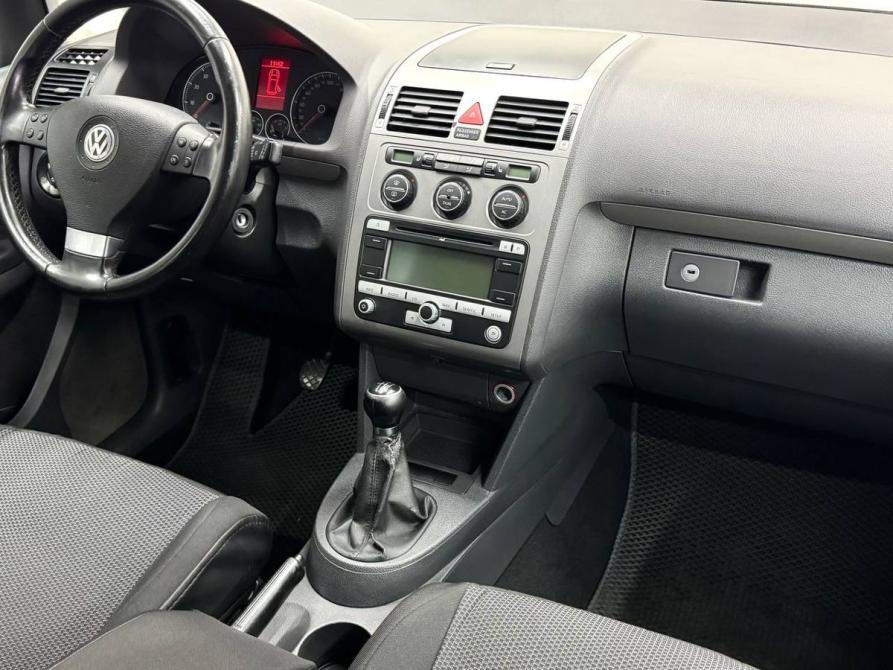 Volkswagen Touran I Рестайлинг Ростов-на-Дону  - изображение 10