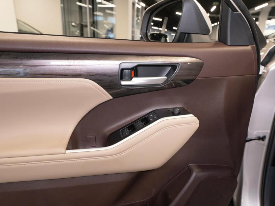 Toyota Highlander IV (XU70) Москва  - изображение 23