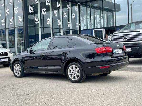 Volkswagen Jetta VI с пробегом 2013 года, цена 950 000 рублей, 187000 км, седан, Автокод Объявления