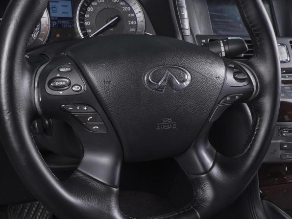 Infiniti Q70 I Рестайлинг с пробегом 2016 года, цена 2 160 000 рублей, 154861 км, седан, Автокод Объявления