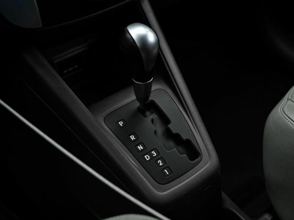 Kia Venga I с пробегом 2012 года, цена 650 000 рублей, 233535 км, минивэн, Автокод Объявления