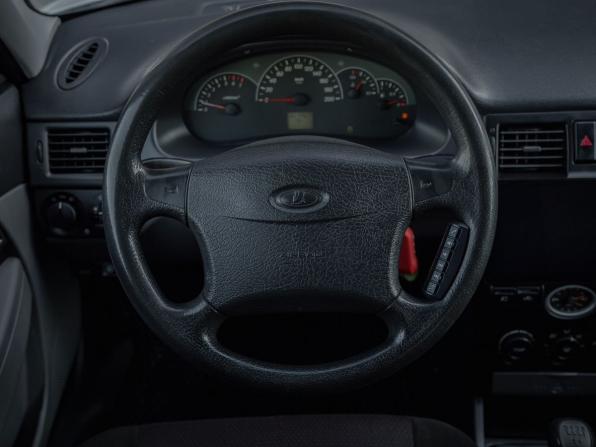 Lada (ВАЗ) Priora I с пробегом 2011 года, цена 299 000 рублей, 281000 км, хэтчбек, Автокод Объявления