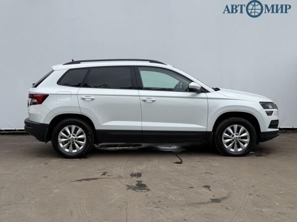 Skoda Karoq I с пробегом 2021 года, цена 2 000 000 рублей, 43562 км, внедорожник, Автокод Объявления