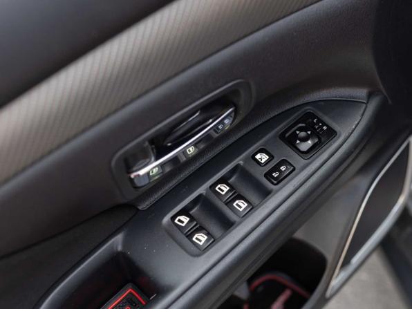 Mitsubishi Outlander III с пробегом 2012 года, цена 1 040 000 рублей, 134760 км, внедорожник, Автокод Объявления