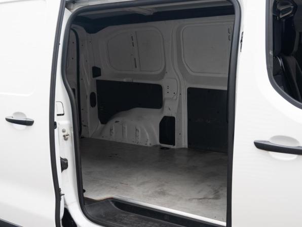 Opel Vivaro C с пробегом 2022 года, цена 2 630 000 рублей, 47723 км, фургон, Автокод Объявления