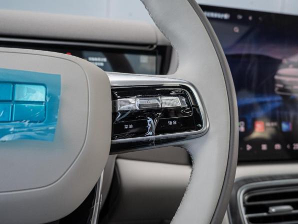 Geely Galaxy M9 с пробегом 2025 года, цена 6 500 000 рублей, 54 км, внедорожник, Автокод Объявления