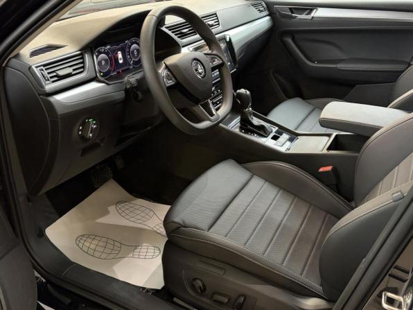 Новый Skoda Superb III Рестайлинг 2025 года, цена 2 799 000 рублей, лифтбек, Автокод Объявления