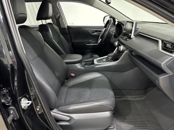 Toyota RAV4 V (XA50) с пробегом 2021 года, цена 3 500 000 рублей, 97842 км, внедорожник, Автокод Объявления