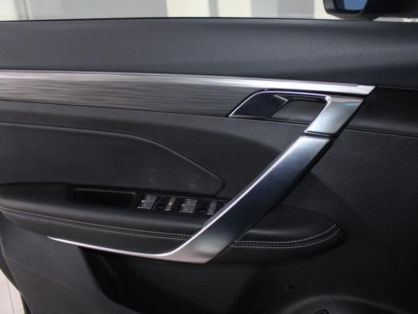 Geely Atlas Pro с пробегом 2023 года, цена 2 449 900 рублей, 26324 км, внедорожник, Автокод Объявления