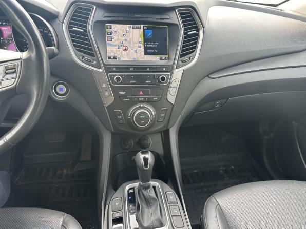 Hyundai Santa Fe III Рестайлинг с пробегом 2018 года, цена 2 399 000 рублей, 75557 км, внедорожник, Автокод Объявления