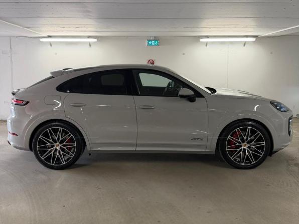 Новый Porsche Cayenne III Рестайлинг 2026 года, цена 29 490 000 рублей, внедорожник, Автокод Объявления