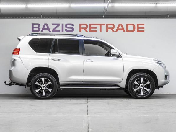 Toyota Land Cruiser Prado 150 Series с пробегом 2011 года, цена 3 599 000 рублей, 147034 км, внедорожник, Автокод Объявления