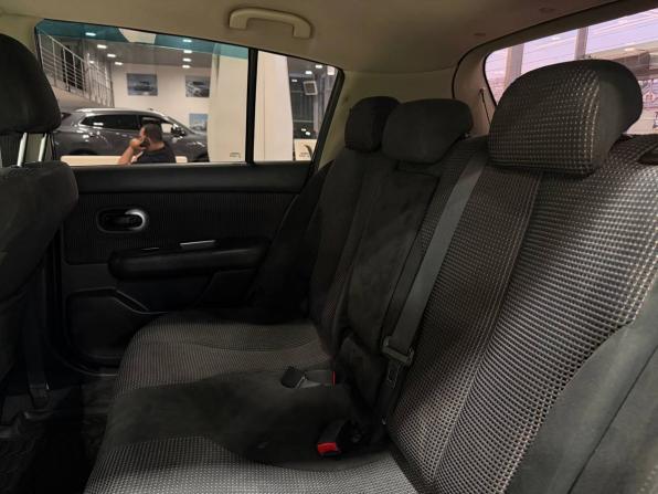 Nissan Tiida I Рестайлинг с пробегом 2010 года, цена 849 900 рублей, 179000 км, хэтчбек, Автокод Объявления