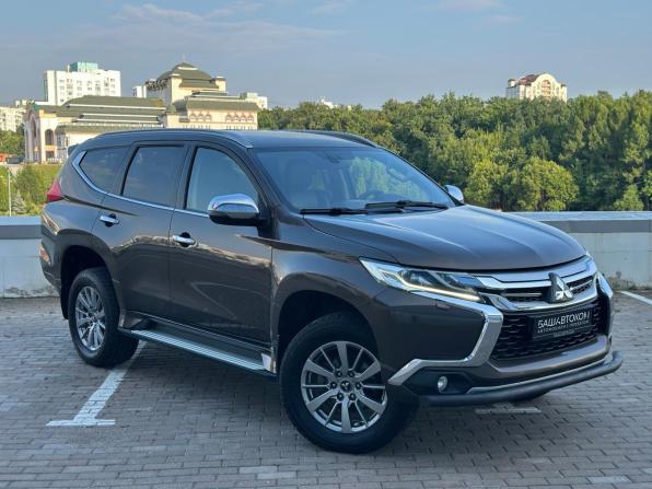 Mitsubishi Pajero Sport III с пробегом 2018 года, цена 2 750 000 рублей, 184680 км, внедорожник, Автокод Объявления