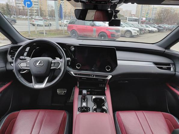 Lexus RX V с пробегом 2022 года, цена 8 118 000 рублей, 15741 км, внедорожник, Автокод Объявления
