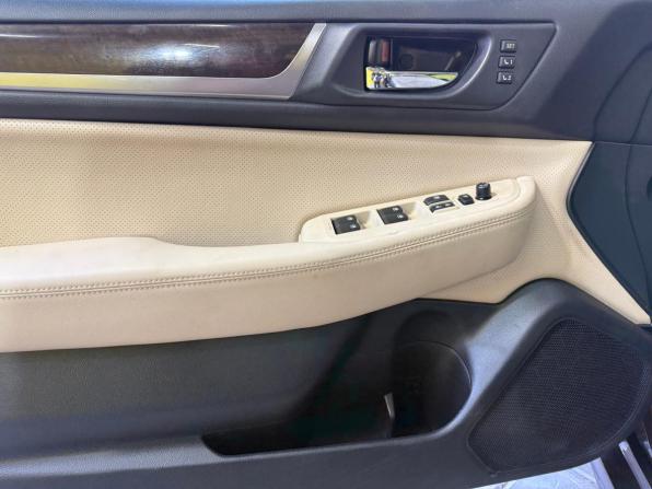 Subaru Legacy VI Рестайлинг с пробегом 2018 года, цена 2 299 000 рублей, 139000 км, седан, Автокод Объявления