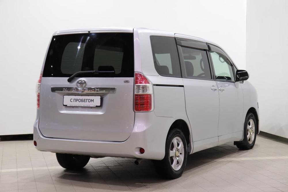 Toyota Noah II (R70) Иркутск  - изображение 6