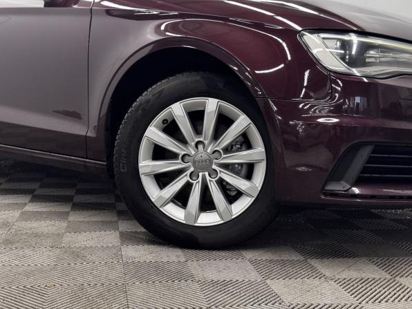 Audi A3 III (8V) с пробегом 2015 года, цена 1 329 000 рублей, 188134 км, седан, Автокод Объявления