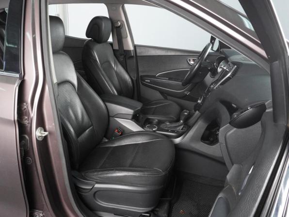 Hyundai Santa Fe III с пробегом 2013 года, цена 1 575 000 рублей, 218655 км, внедорожник, Автокод Объявления