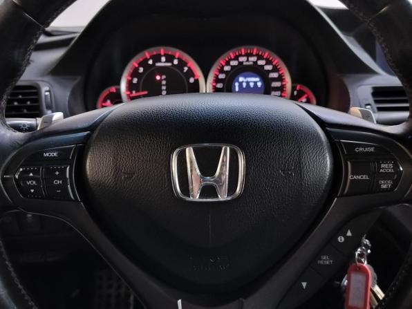 Honda Accord VIII Рестайлинг с пробегом 2012 года, цена 1 150 000 рублей, 218950 км, седан, Автокод Объявления