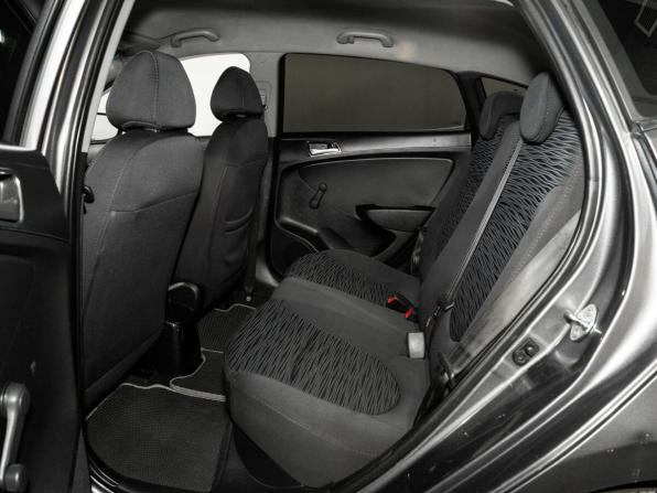 Hyundai Solaris I Рестайлинг с пробегом 2016 года, цена 829 500 рублей, 117914 км, хэтчбек, Автокод Объявления