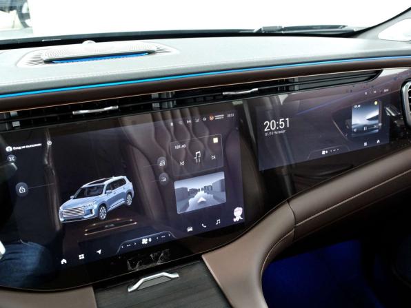 Exeed VX I Рестайлинг с пробегом 2024 года, цена 3 398 000 рублей, 56668 км, внедорожник, Автокод Объявления
