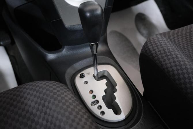 Toyota Yaris II с пробегом 2007 года, цена 539 000 рублей, 298000 км, седан, Автокод Объявления