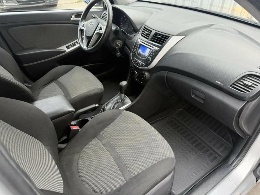 Hyundai Solaris I Ростов-на-Дону  - изображение 14