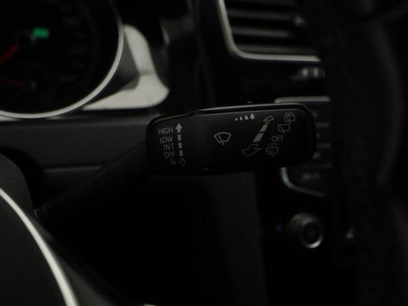 Volkswagen Golf VII с пробегом 2015 года, цена 1 475 000 рублей, 116550 км, хэтчбек, Автокод Объявления