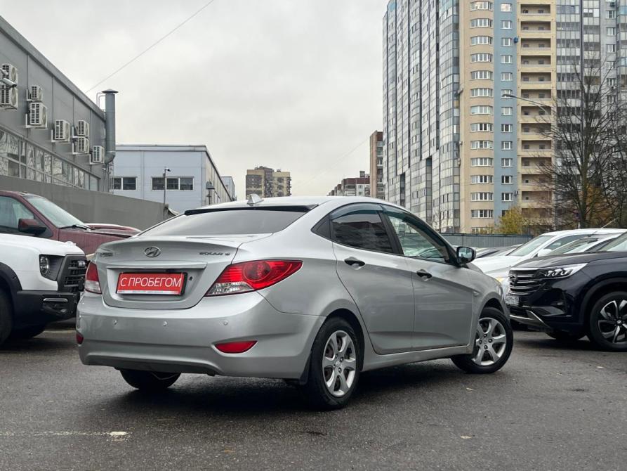 Hyundai Solaris I Санкт-Петербург  - изображение 4