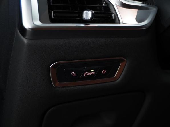 BMW X7 I (G07) Рестайлинг с пробегом 2025 года, цена 16 249 977 рублей, 5061 км, внедорожник, Автокод Объявления