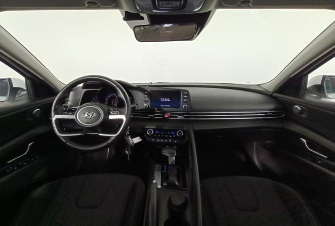 Hyundai Elantra VII (CN7) с пробегом 2021 года, цена 2 120 000 рублей, 31046 км, седан, Автокод Объявления