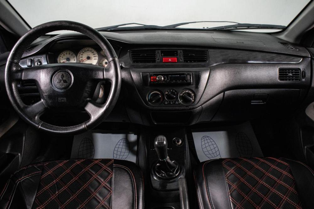 Mitsubishi Lancer IX Рестайлинг Сургут  - изображение 12