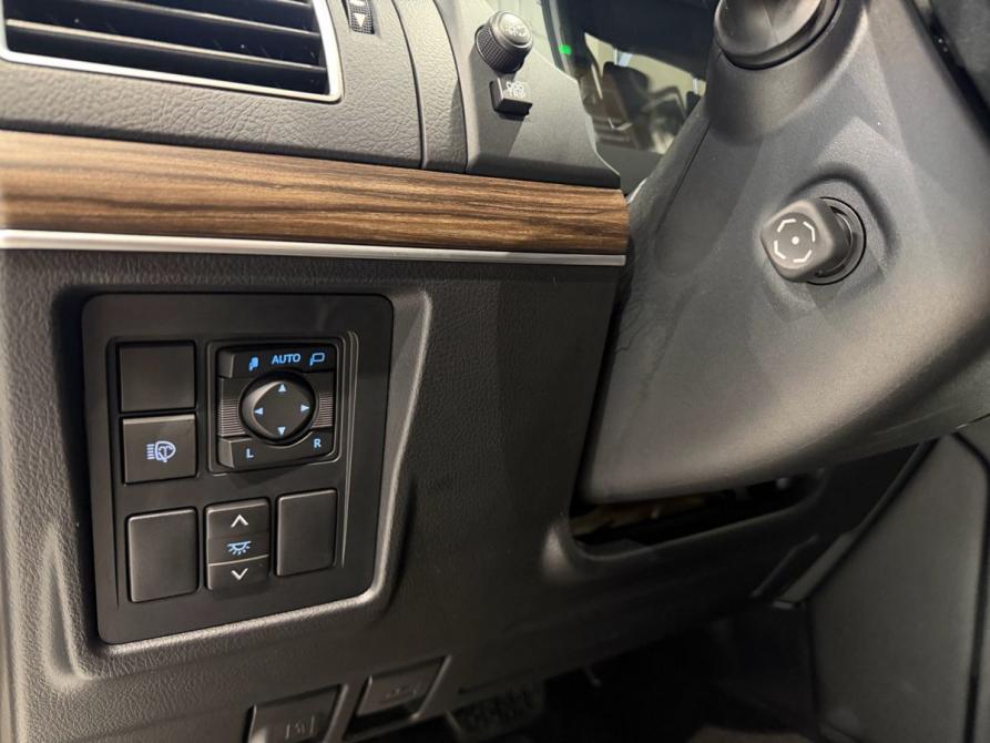 Toyota Land Cruiser Prado 150 Series Рестайлинг 3 Москва  - изображение 19