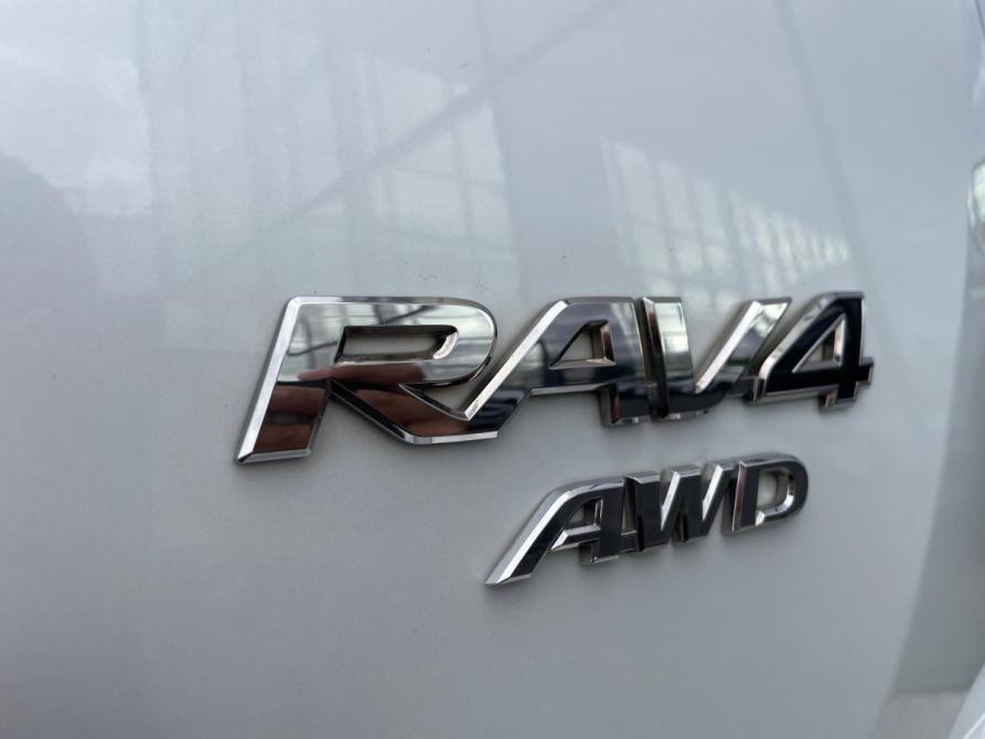 Toyota RAV4 IV (XA40) Рестайлинг Оренбург  - изображение 9