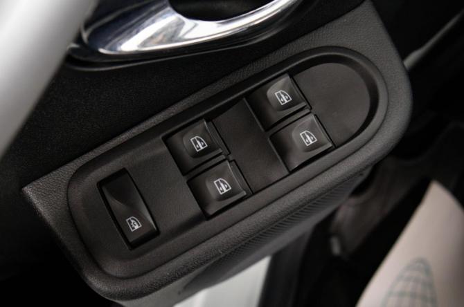 Nissan Terrano III (D10) с пробегом 2019 года, цена 1 529 000 рублей, 156000 км, внедорожник, Автокод Объявления