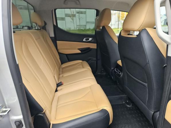 Changan Hunter Plus с пробегом 2023 года, цена 2 650 000 рублей, 44050 км, offers.body_type.unknown, Автокод Объявления