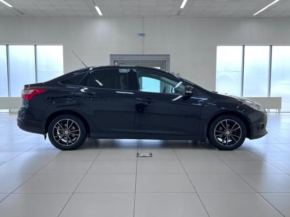 Ford Focus III с пробегом 2013 года, цена 680 000 рублей, 176956 км, седан, Автокод Объявления