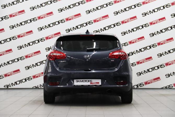 Kia Ceed II Рестайлинг с пробегом 2018 года, цена 1 535 170 рублей, 117533 км, хэтчбек, Автокод Объявления