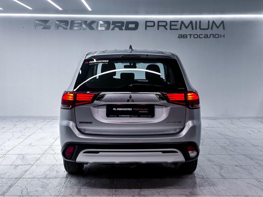 Mitsubishi Outlander III Рестайлинг 3 Уфа  - изображение 25