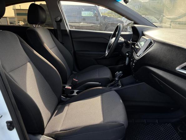 Hyundai Solaris II Рестайлинг с пробегом 2020 года, цена 1 318 000 рублей, 106812 км, седан, Автокод Объявления