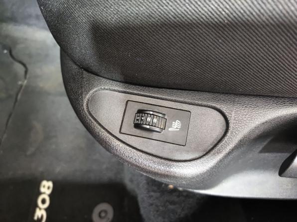 Peugeot 308 I с пробегом 2010 года, цена 290 000 рублей, 211338 км, хэтчбек, Автокод Объявления
